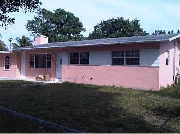 1st image of 19715 N Miami Ave