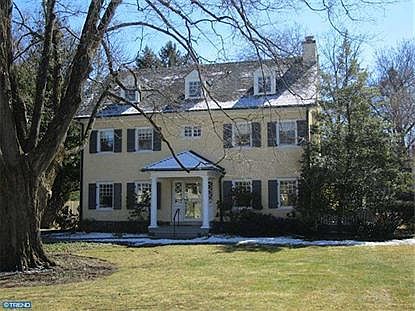 2nd image of 326 Saint Davids Rd