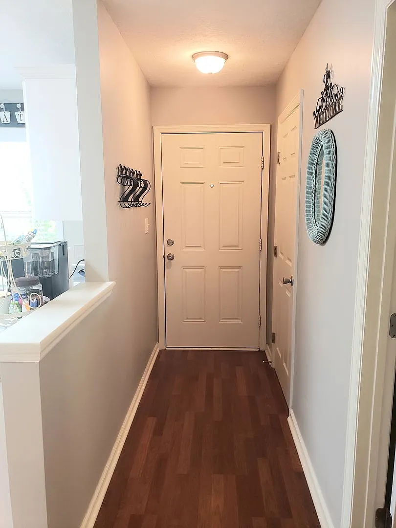 Fully Furnished - 5202 Aruba Circle In Augusta - Cute Farmhouse Look, 3 Bedrooms, 2 Bath, 1 Car G... — Photo 3