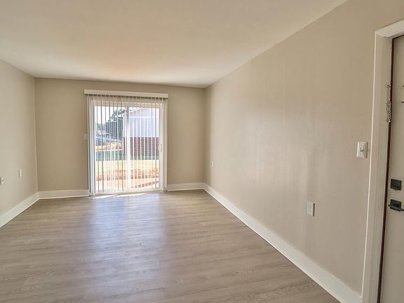 3rd image of 160 Continental St #1D