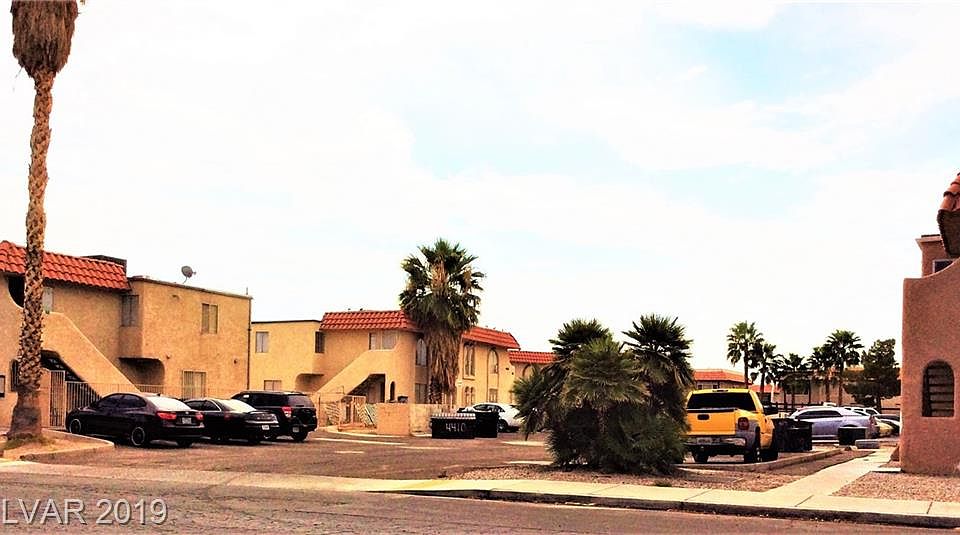 2nd image of 4426 Newsom Cir