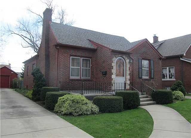1st image of 152 Kinsey Ave