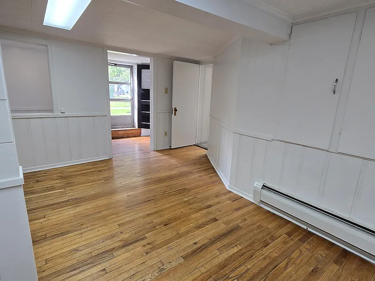 400 W Main St #9 — Photo 10