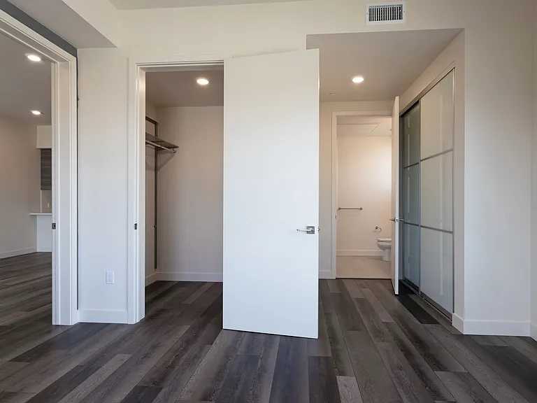 4965 S Centinela Ave #203 — Photo 5