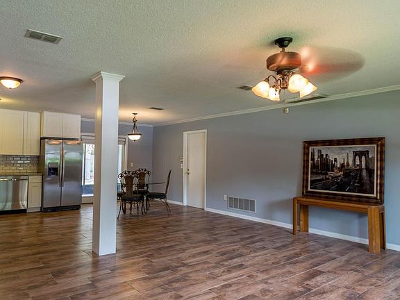 4th image of 5145 Brompton Ct