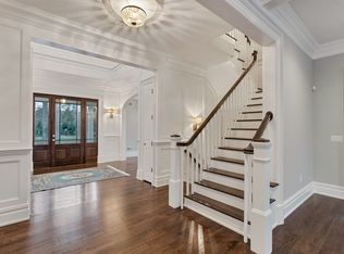 9 Sailers Way, Rumson, NJ 07760