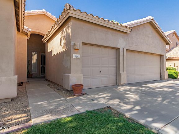 4th image of 894 W AZALEA Drive
