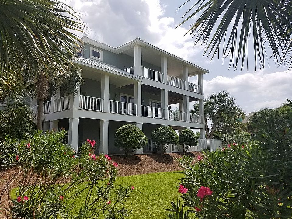 1st image of 6 La Caribe Dr