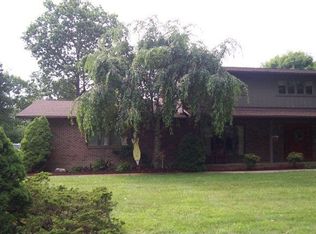 8 Oriole Pl, Beckley, WV 25801