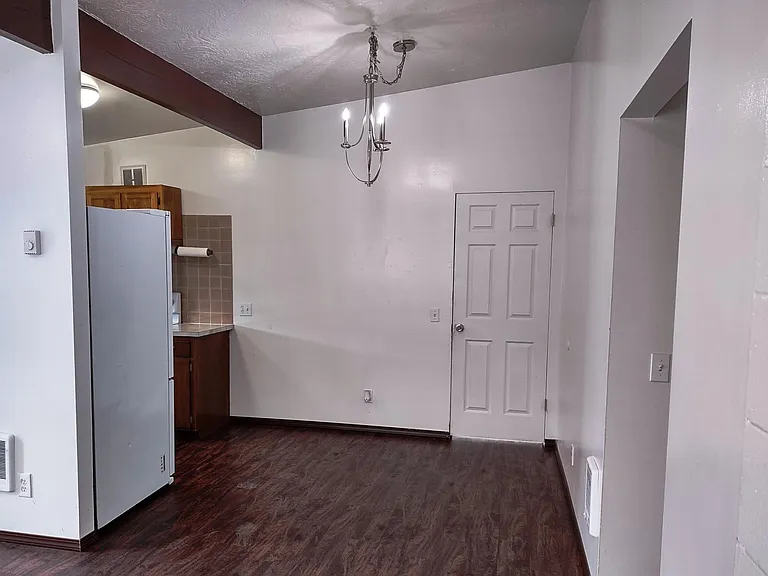 1517 N Marguerite Rd — Photo 7