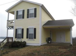 390 Turtle Point Ln, Waverly, TN 37185