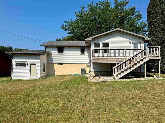 3rd image of 1705 Imperial Rd