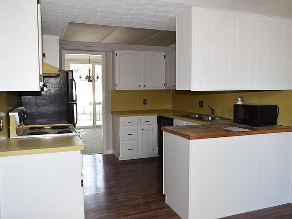 5th image of 5027 Chuckleberry Ln #5