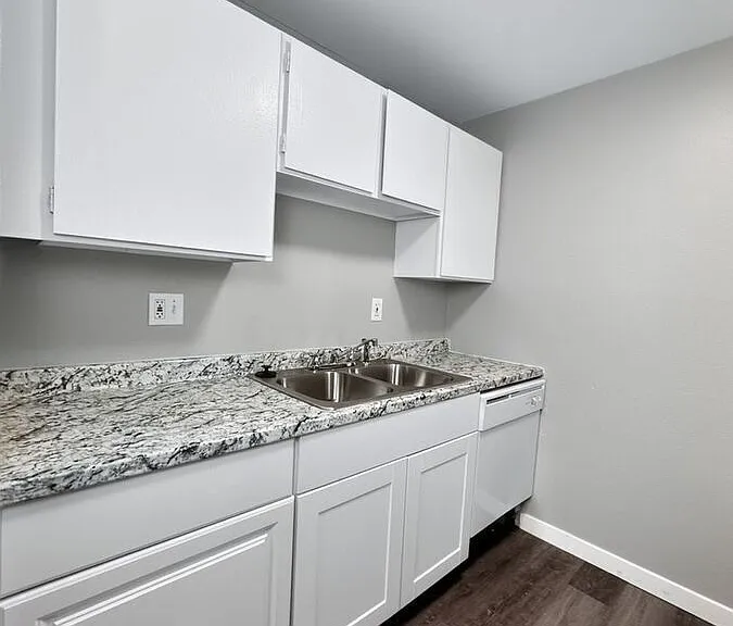 1825 Zebulon Dr #C — Photo 14