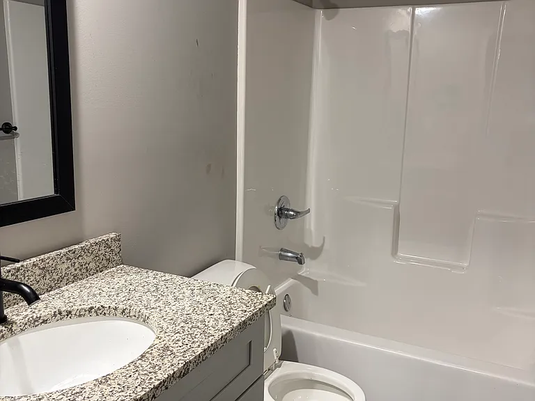 5248 N Toben Dr — Photo 7