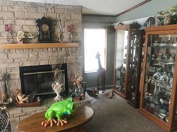 5th image of 57 Balsam Ln
