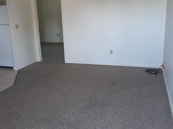 4th image of 1706 Brooklyn Dr APT A