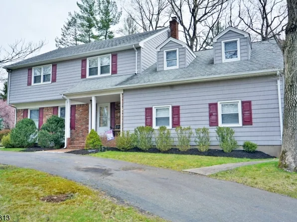 36 Hillcrest Rd, Bridgewater Twp., NJ 08836