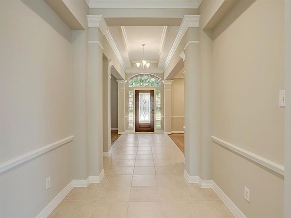 3rd image of 22031 Treesdale Ln