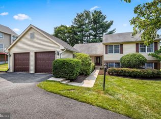 4 Huntress Ct, Lutherville Timonium, MD 21093