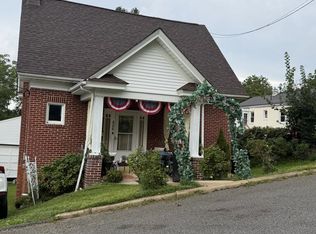 608 Pearl St, Bluefield, WV 24701