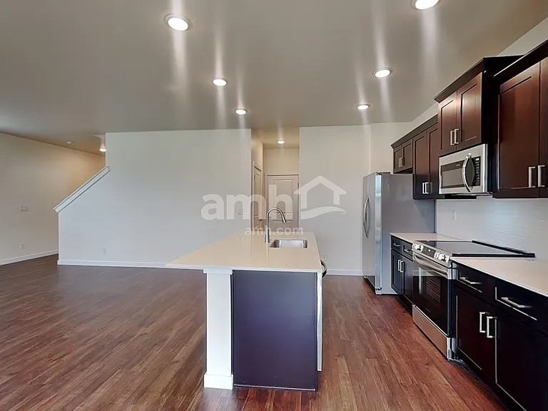 9428 W Shumard St — Photo 3