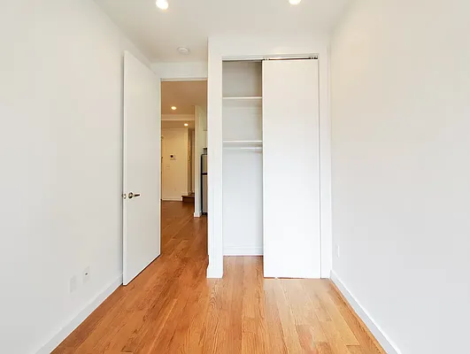 Rented by Brighton Management | media 6