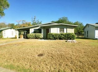 123 Rhinestone Dr, San Antonio, TX 78233