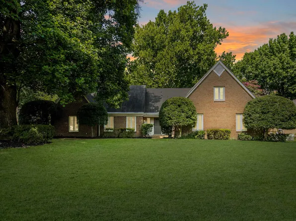 2209 Thornwood Ln, Memphis, TN 38119