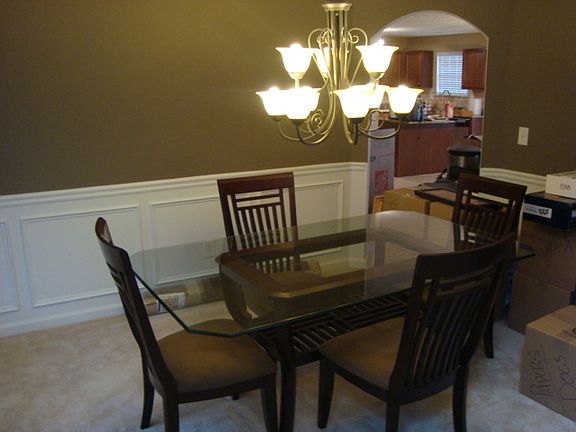 Formal dining room 