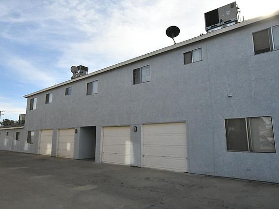 3rd image of 13729 Greenwood Pl APT 3