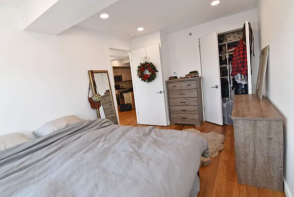 Rented by J Misrahi Realty Corp | media 16