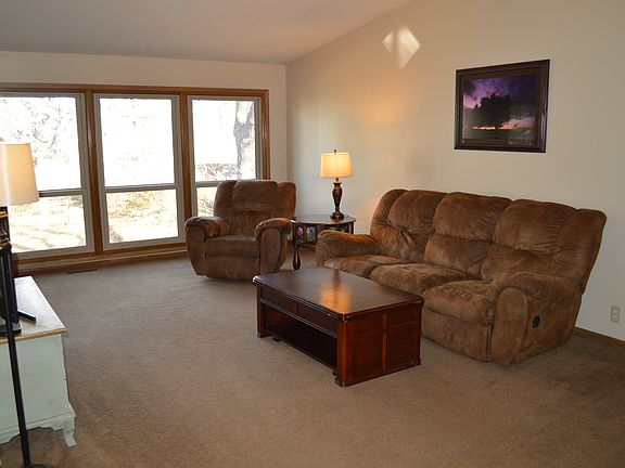 4th image of 4130 Pioneers Blvd