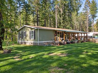 127 Wildpark Ln, Selma, OR 97538