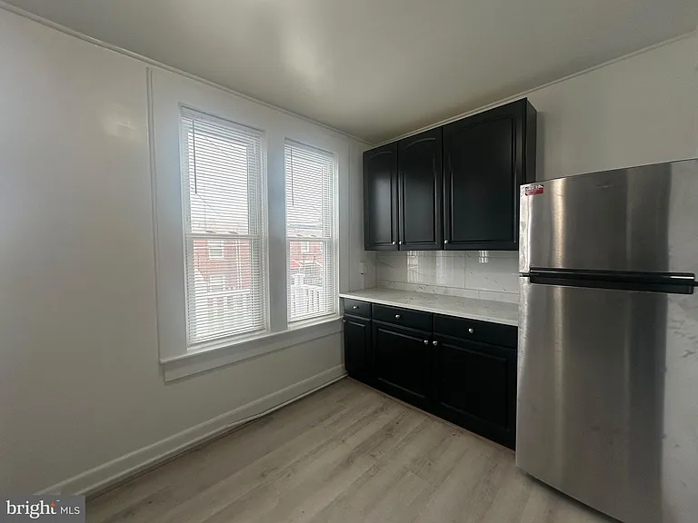 125 N Monastery Ave — Photo 5