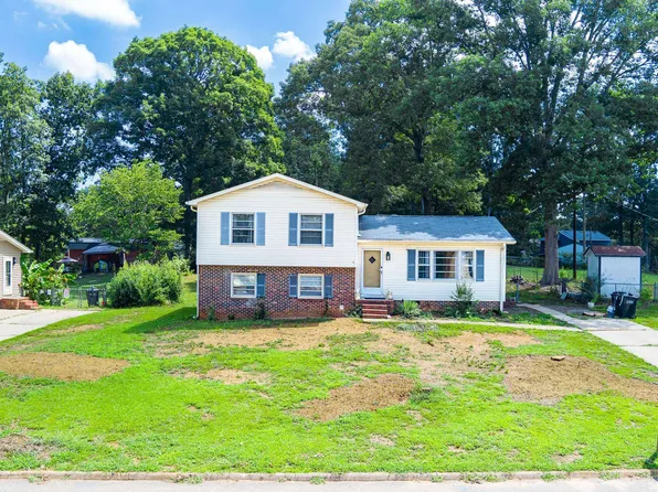 313 Alder Dr, Simpsonville, SC 29680