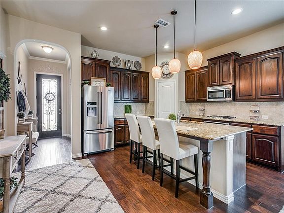 3rd image of 5104 Tortola Ln