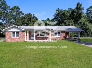 7526 Decatur Dr, Fayetteville, NC 28303