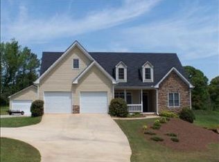 8045 Bailey Mill Rd, Gainesville, GA 30506