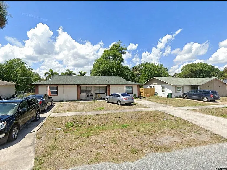 330 Country Lane Dr #330 — Photo 11