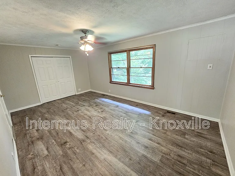 2000 Nandina Dr — Photo 5