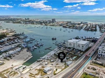 19281 #32 San Carlos BLVD, Fort Myers Beach, FL, 33931