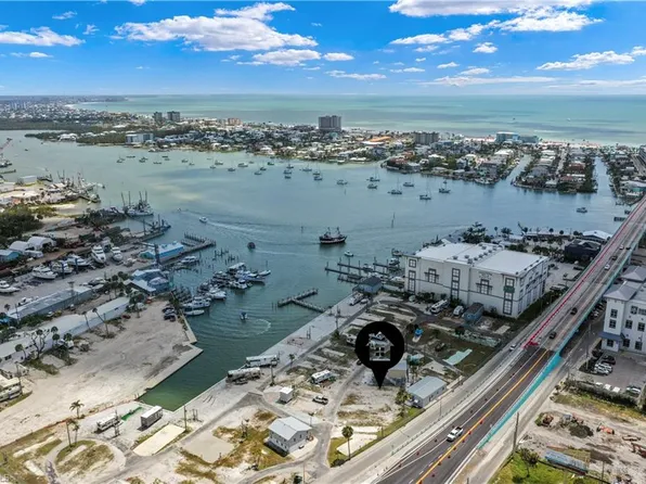 19281 #32 San Carlos BLVD, FORT MYERS BEACH, FL 33931