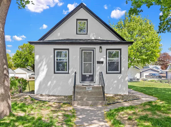 417 10th Ave S, South Saint Paul, MN 55075
