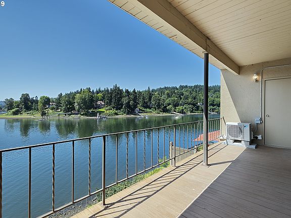 5th image of 1400 SE Lava Dr APT 36
