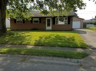 77 Fieldpoint Rd, Heath, OH 43056