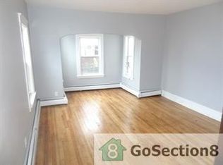 52 Wall St #52, Worcester, MA 01604