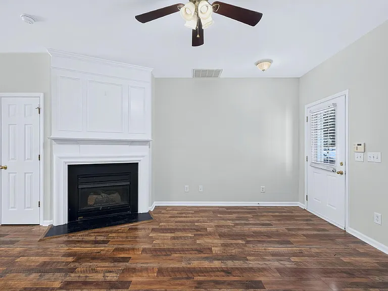 1703 Grace Brook Rd — Photo 4
