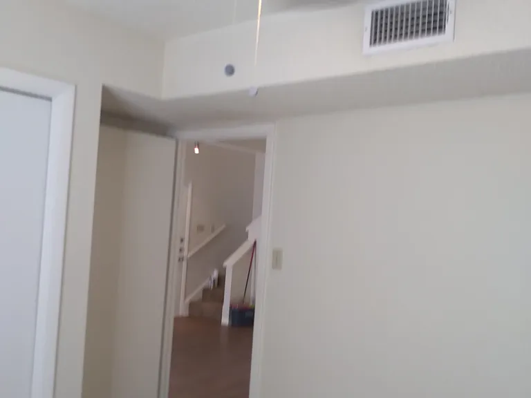 8207 Hood Cir #B — Photo 32