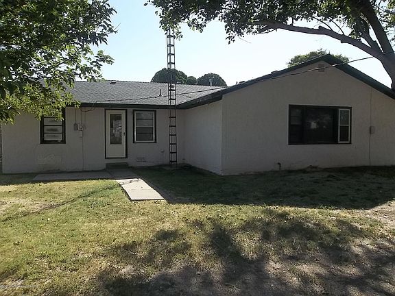 2nd image of 409 Avenue K